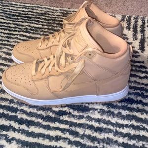 Nike Dunk High Premium - Women’s